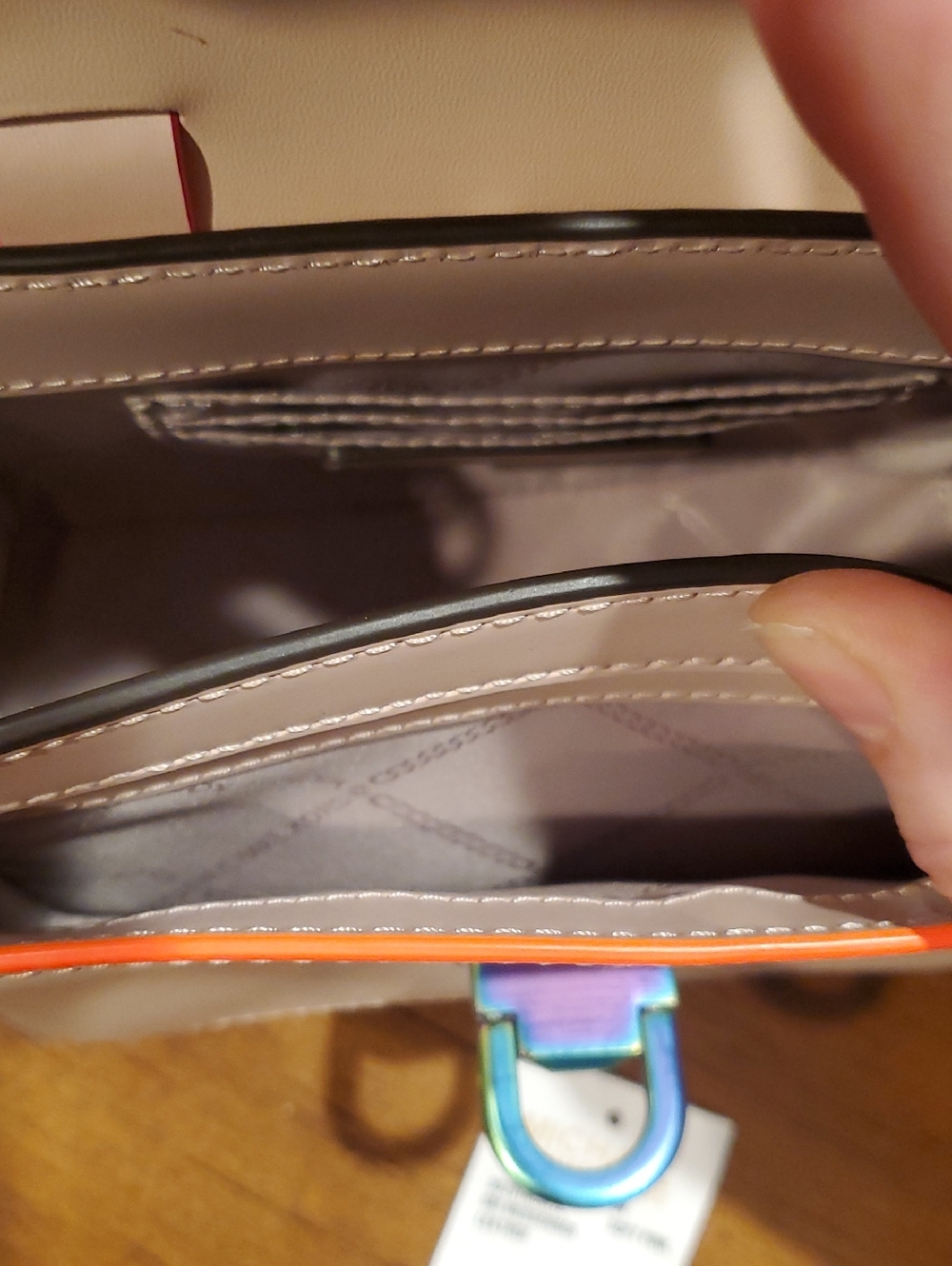 NEW Michael Kors Manhattan Messenger Crossbody Bag - Picture 13 of 16